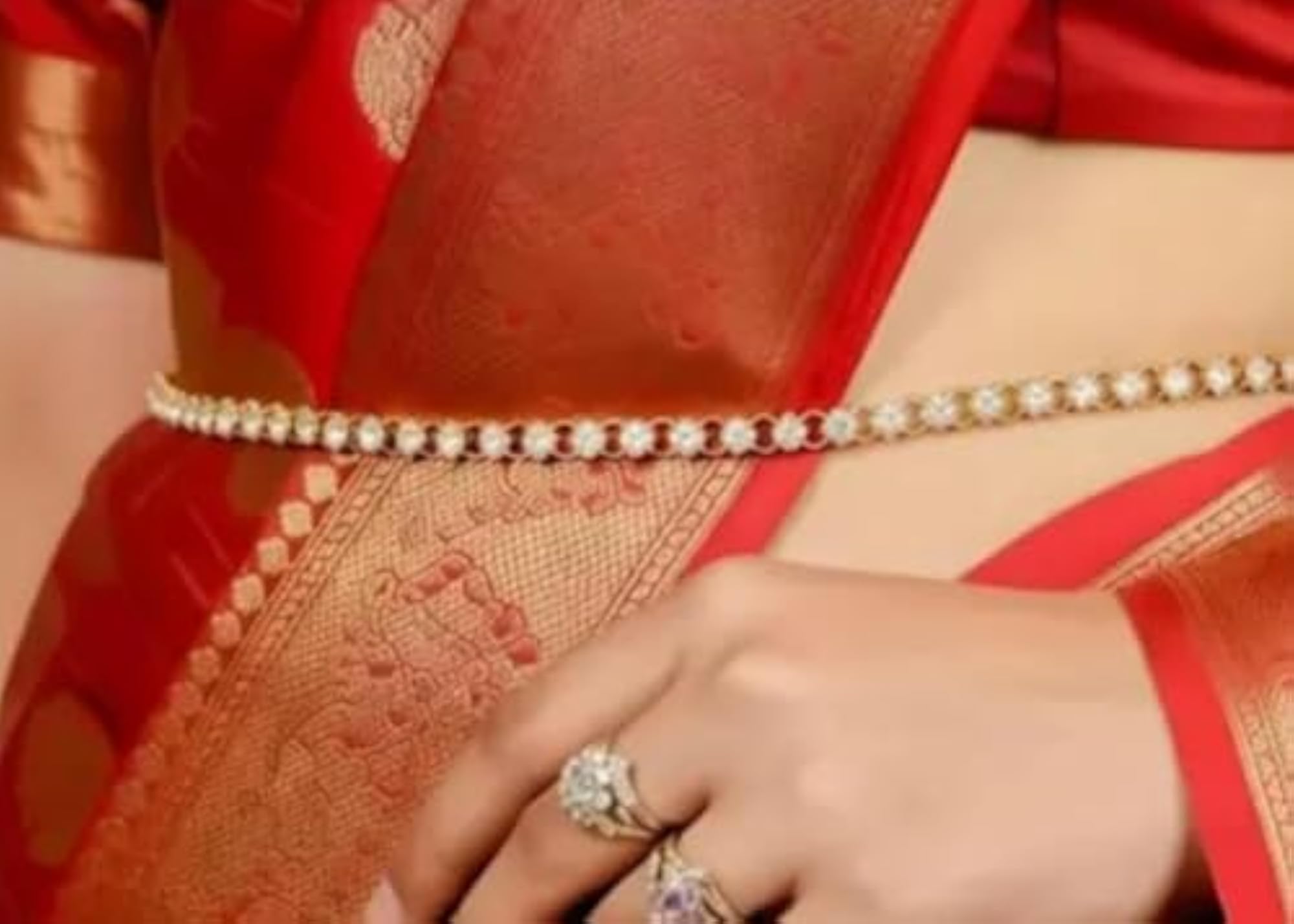 White Stone Kamarband, Gold-Tone Chain Belt