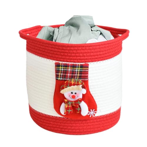 Cestas de Navidad vacías como organizador de dulces y chocolates para la mesa 8
