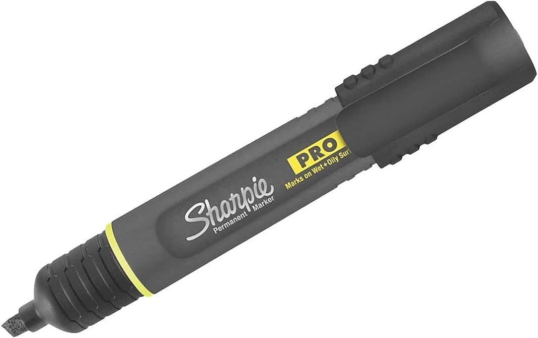Sharpie Pro Permanent Marker Medium Chisel Tip Black 12 Count (2018326)