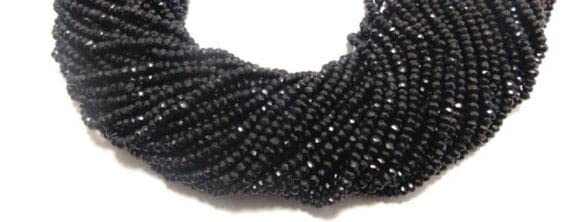 Perles Black Onyx fines rondelle facettée 3-4mm LKBEADS, gemmes véritables de joaillerie