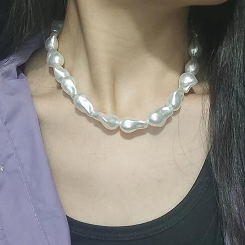 Pearl Necklaces for Women Chunky Pearl Choker Necklaces Baroque Pearl Necklace Dainty White Pearl Beaded Necklace Vintage Pearl Charm Choker Necklace Birthday Wedding Jewelry for Women2
