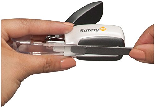 Safety 1st Advanced Solutions Smooth Clip Nail Clippers