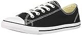 jeder lieblings converse schuh - all star ox - hat einen umbau für sommer. abgespeckte für einen girly touch, aber immer noch die ganzen komfort des ursprünglichen ox beibehalten wird, ist dainty eine neue, frische art und weise ihre converse in diesem sommer zu tragen. mit einem schwarzen leder-obermaterial und einer gummisohle sind diese converse ein must have!