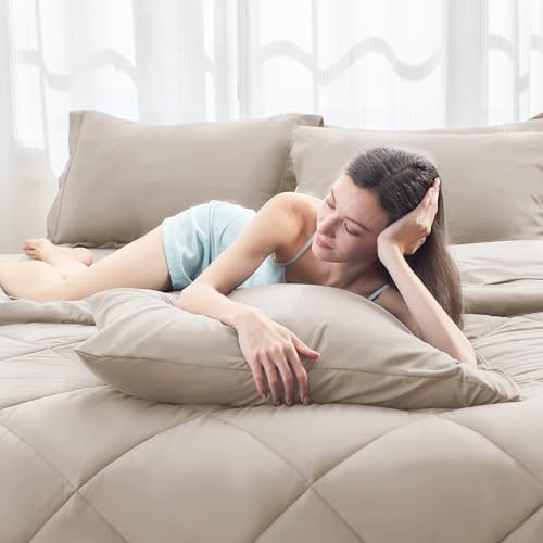 HEVUMYI Khaki Queen Comforter Set - 7-Piece All Season Bed in a Bag Queen, Ultra Soft Bedding Set with Comforter, Flat Sheet, Fitted Sheet, Pillowcases, Pillow Shams
