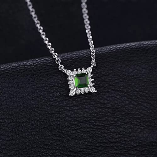 Pendentif diopside de chrome carré naturel : l'alternative éthique à l'émeraude