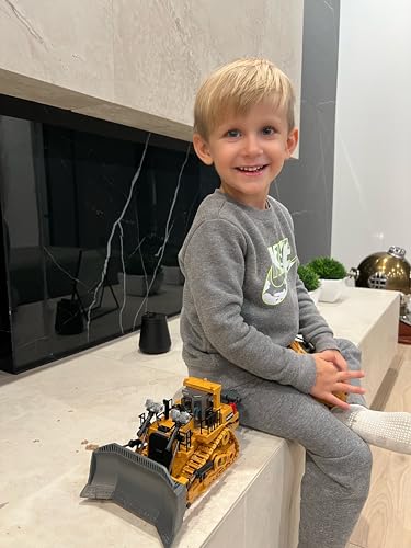 KIDMARKT Metal RC Bulldozer Toy for Kids | 9-Channel Remote Control Track-Type Tractor with Lights & Sounds, Realistic Construction Vehicle Toy for Boys Ages 3-12, Rechargeable Gift for Birthday 2026