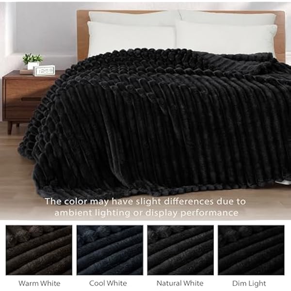 Exclusivo Mezcla Flanelowy koc polarowy w rozmiarze king size, super miękki żakardowy koc 3D, w paski, lekki, puszysty, przytulny koc na każdą porę roku, 230 x 265 cm, czarny