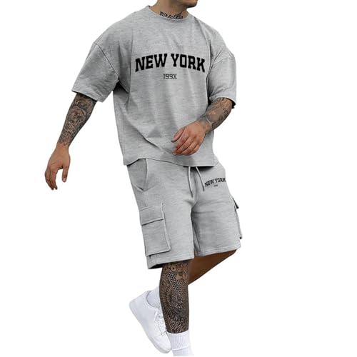 Survêtement ample homme 2 pièces avec t-shirt oversize et short cargo d'été