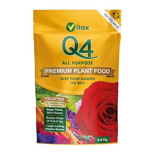Vitax Q4 All Purpose Plant Food, Fertiliser Enriched With Organic Nutrients, More Flowers, Bigger Yields, Slow Release - 0.9Kg Pouch