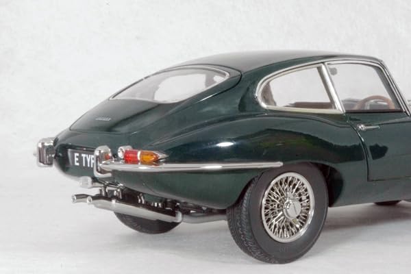 Amazon.co.jp: 1/18 ジャガー E タイプ クーペ/グリーン Jaguar 京商