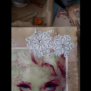 BOTARO Kwan Crafts Leaves Plastic Embossed Folder for Card Making, Scrapbooking, and Other Paper Crafts