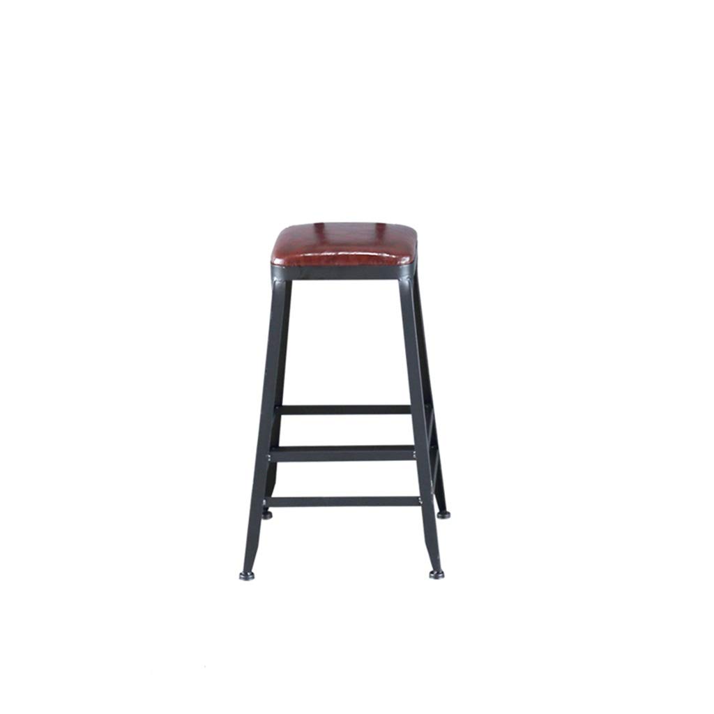 Tabouret de bar en fer forgé au design minimaliste pour cuisine contemporaine