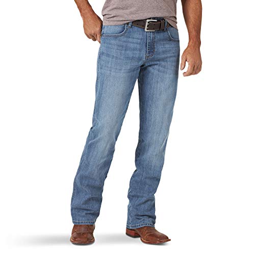Wrangler Men's Retro Relaxed Fit Boot Cut Jean