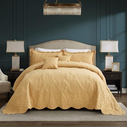 Image of HZ & HY Oversized Alaskan King Bedspread 138x122 Extra Wide, Stitched Paisley Quilt Set, Lightweight Reversible Coverlet, Scalloped Edge - Warm Classic Look, 5 Piece, Honey Gold