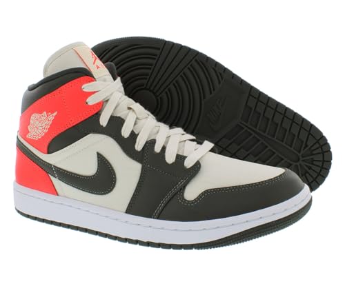 Image of Nike Women's Air Jordan 1 Mid SE Sneaker