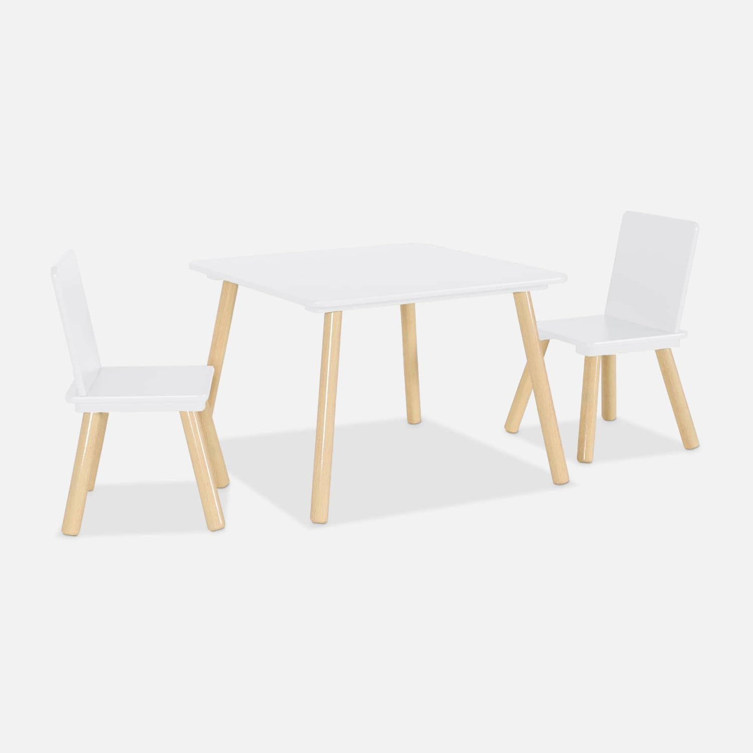 sweeek - Table carrée Enfant avec 2 chaises. Pieds en pin. Blanc
