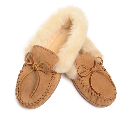 Minnetonka Women's Alpine Sheepskin Moccasin Slippers3