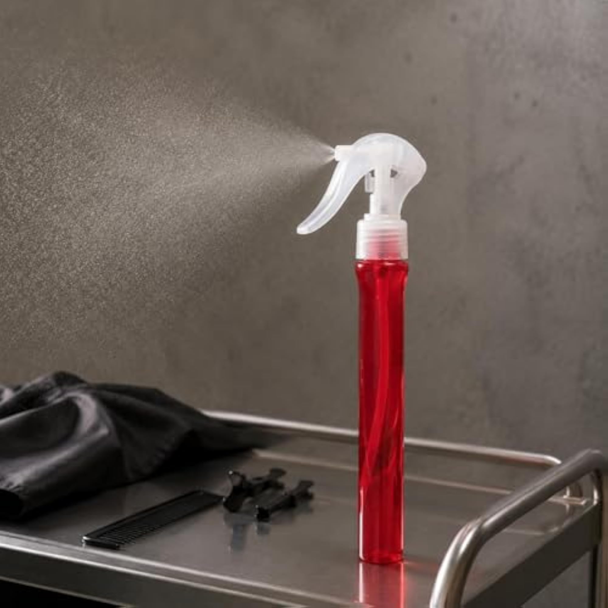 Transparent Thumb Spray Bottle for Hairdressers