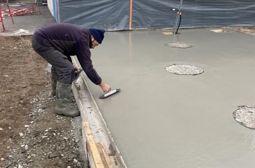Platoir de dallagiste pour béton taloché lisse avec lame acier inoxydable