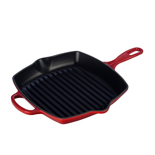 Foto von LE CREUSET Signature Gusseisen-Grillpfanne, Quadratisch, 26 cm, Für alle Herdarten inkl. Induktion geeignet, 2,86 kg, Kirschrot, 20183260600422