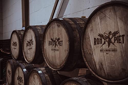 Miniatur RON PIET RUM – 10 Jahre alter Rum aus Panama mit feinstem Rohrzucker, Single Barrel Rum aus Bourbon-Fässern, in Sechskant-Flasche, 50ml – Bild 3