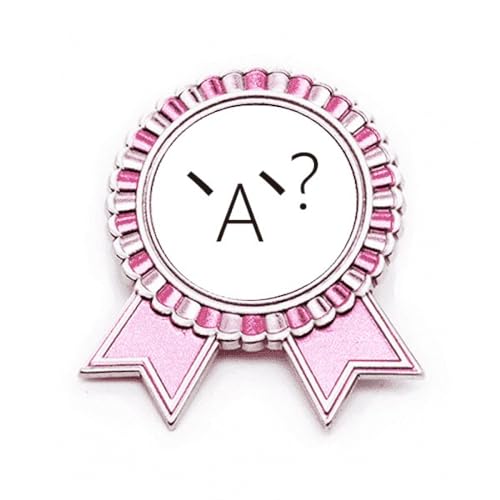 Broche Winner rose en métal pour sublimer un blazer de bureau