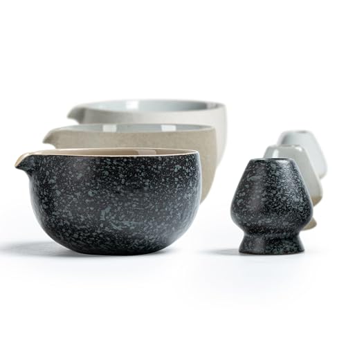 TEANAGOO Matcha Bowl with Spout, 2-Pcs Ceramic Matcha Bowl and whisk Holder (chawan), 18 02/510ML Black Bowl with Stand, Traditional Ceremonial Accessories, Gift Set for Friend, Matcha Set