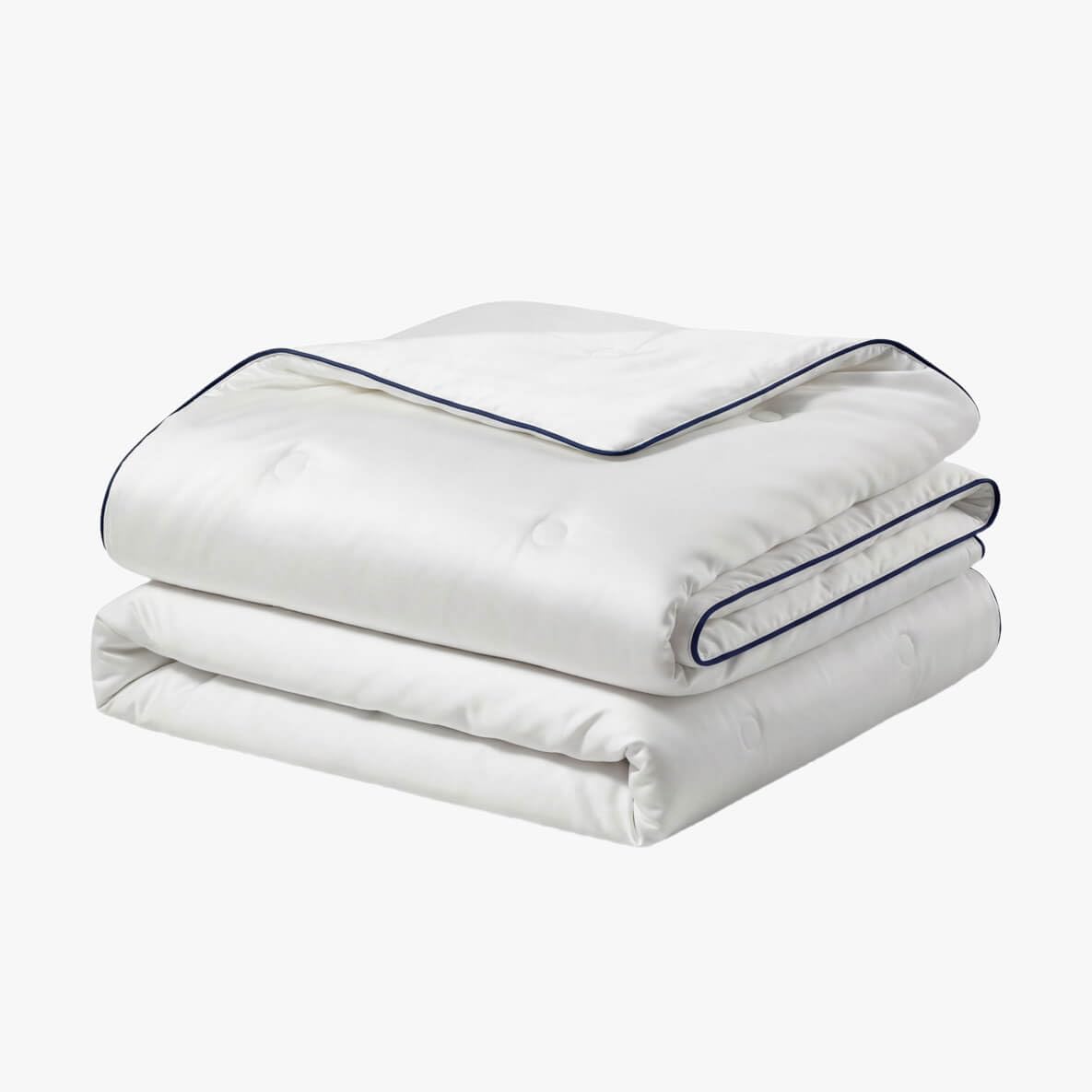 Vesta All-Season Silk Comforter, Quilt and Duvet Insert for Hot Sleepers, 100% Silk Fill with 100% Cotton Shell, Luxuriously Soft, Moisture-Wicking, White, Silk Weight: 3.2lbs - Queen Size (90" x 90")