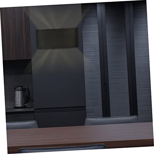 Aplique de pared LED de aluminio curvado para iluminar zonas oscuras 2