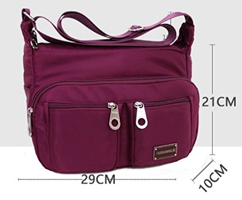 Sac à bandoulière imperméable protégeant vos affaires avec élégance