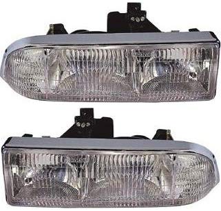 Evan-Fischer Headlight Set Compatible with 1998-2004 Chevrolet S10 1998-2005 Blazer Left Driver and Right Passenger Side Halogen With bulb(s)