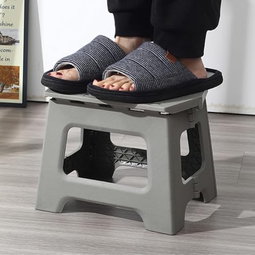Taburete plegable de diseño ergonómico para mayor comodidad, resistente y portátil, perfecto para el hogar, la oficina y eventos al aire libre (gris claro)