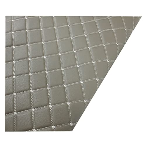 Revêtement simili cuir gris pour rénover un canapé abîmé facilement