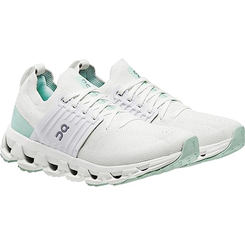 Image of On Women's Cloudswift 3 Sneakers