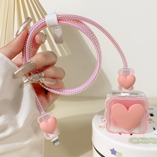 Funda transparente de corazones en 3D para proteger cargador iPhone 4