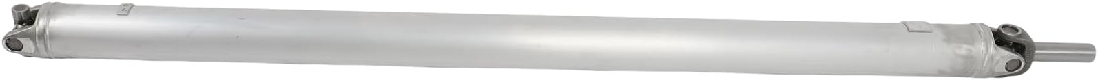 CCIYU Rear Driveshaft PropShaft Assembly Compatible with 2008-2009 For Chevrolet For Silverado 1500,2008 For GMC For Sierra 1500 RWD OEM 936-623 20877206 20912709 22847367 25915008