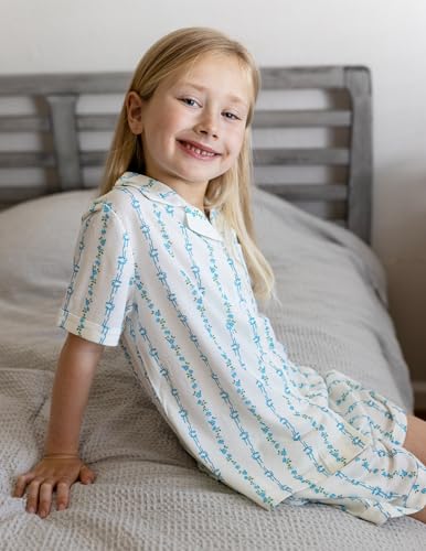 Image of Arshiner Girls Pajamas Sets Short Sleeve Kids Pjs Button Down Sleepwear | Cute Printed Pajamas for Little & Big Girl, Lightweight Comfy Fabric, 2-Piece Outfits, Perfect for Lounge Pajamas Party