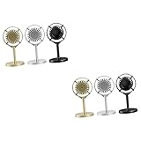 Décor antique - ce modèle de microphone a l'air réaliste, fait de bon matériau et dispose d'un microphone vintage