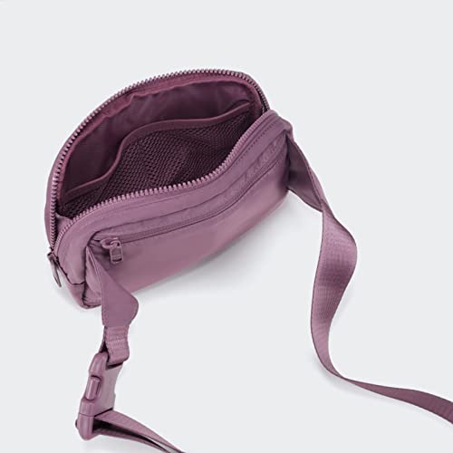 Image of Pander Belt Bag Large 2L, Nylon Fanny Pack Purse for Women and Men with Adjustable Strap