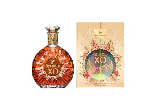 Remy Martin XO Cognac Fine Champagne | 2025 Limited Edition | The Heart of Cognac Collection | Golden Gift Box & Collectors Decanter | 70cl
