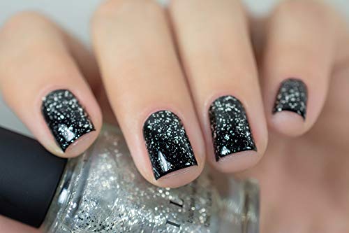 Image of ILNP Tinsel - Metallic Silver Flakie Topper Nail Polish, Chip Resistant, 7-Free, Non-Toxic, Vegan, Cruelty Free, 12ml