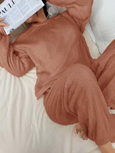 Image of KOTTY Women's Winter Coral Tracksuit - Cozy Two-Piece Coord Set for Stylish Comfort, Warmth, and Relaxed Winter Lounging