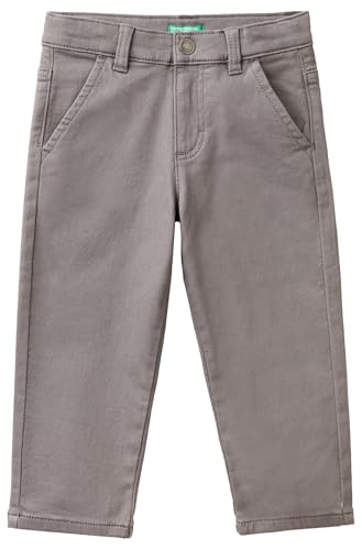 Pantalones Benetton de diseño casual ideales para ir a la oficina con comodidad