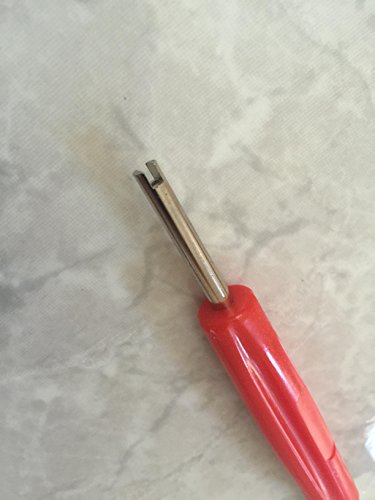 Llave para remover núcleo de válvula de AC miniatura 3