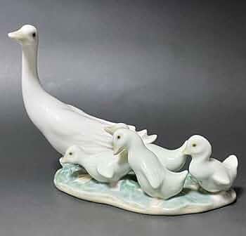 【美品】Lladro 少女とアヒルとガチョウ LLADRO Figurine Girl with Umbrella and Geese #4510 | eBay