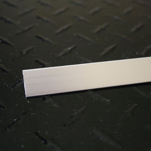 Image of M-D Building Products 62125 3 /4 in. x 3 /4 in. x 1 /16 in. x 96 in. Anodized Aluminum Angle Shape