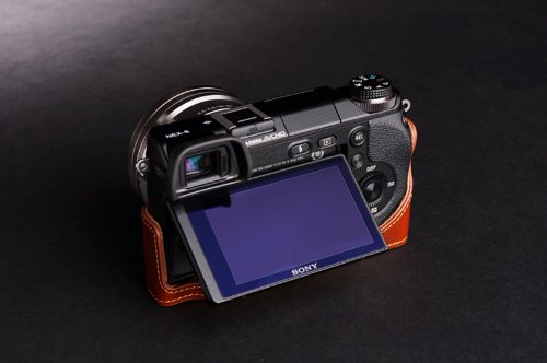Demi camera case Sony NEX6 marron bottom ouverture version TP - 7