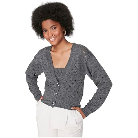 TRENDYOL Frau Regular Fit Basic Rundhalsausschnitt Webstoff Strickjacke Cover