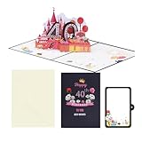 Questo squisito biglietto di auguri di compleanno presenta un divertente design intagliato in carta, realizzato con carta riciclabile per offrire un'incantevole sorpresa risolvendo il problema dei biglietti di compleanno tradizionali piatti e poco interessanti