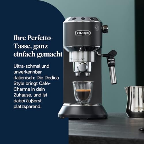 Foto von De'Longhi Dedica Style - Perfetto Kompakte Siebträgermaschine Espressomaschine mit Tasten, manuellem Milchaufschäumer für Espresso und Cappuccino, ESE Pad geeignet, 15cm breit, Schwarz (EC685.BK)